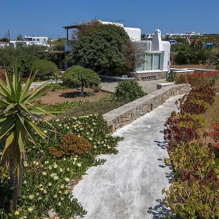 Mykonian House Near Town Center *