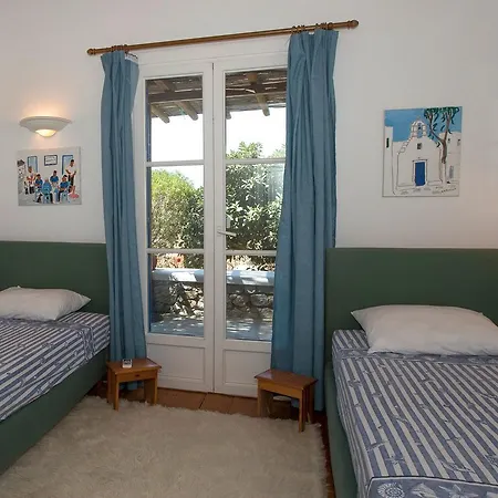 Mykonian House Near Town Center بيت للعطل