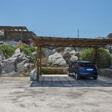 Mykonian House Near Town Center *